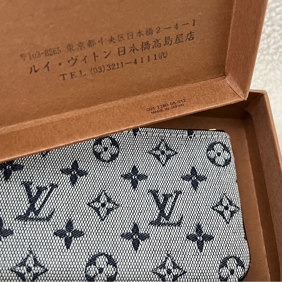 Auth Louis Vuitton Vintage Denim Key Pouch - Unused - Picture 7 of 7